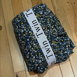 IKEA Floral Twin Bedding Set